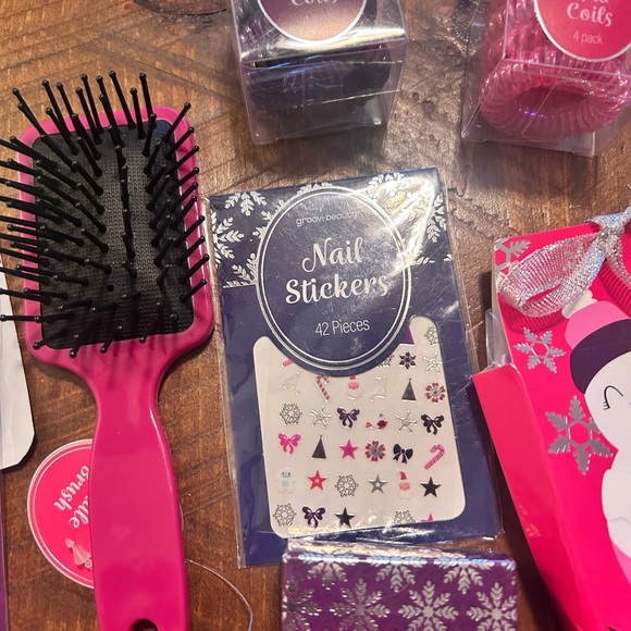 GROOVI BEAUTY Cosmetic Bath Body and Hair 9 Piece Collection Gift Set NEW - Picture 3 of 10